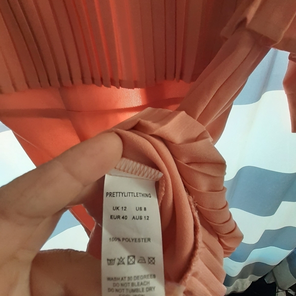 Pretty little thing dress - Picture 6 of 7